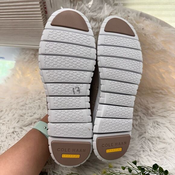 Cole Haan Women's Zerogrand Stitchlite Wingtip Knit Oxford Sneakers Neutral 11 B - Picture 7 of 8